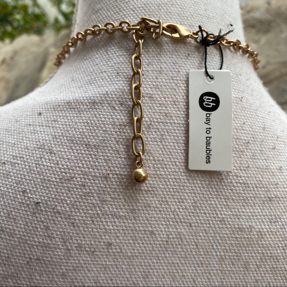 NWT stitchFix Romolo pink flower cluster necklace - Picture 5 of 7